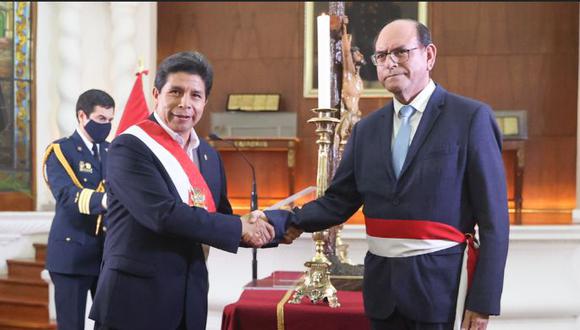 De este modo, Landa Arroyo vuelve al Gabinete Ministerial 39 días después de ser reemplazado por Miguel Ángel Rodríguez Mackay. Había asumido el cargo en febrero pasado. (Foto: Presidencia)