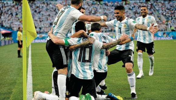 La selección de Argentina se medirá ante Francia el próximo sábado 30 de junio por los octavos de final del Mundial Rusia 2018. Este será el tercer enfrentamiento de ambos países a lo largo de los mundiales (Foto: AFP)