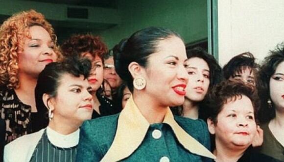 Selena Quintanilla inauguró su primera boutique en 1994 y Yolanda Saldívar estuvo en ese momento (Foto: Twitter)