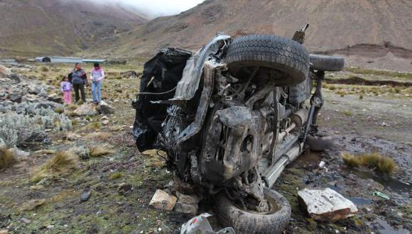 Angaraes: accidente de tránsito dejó cinco muertos