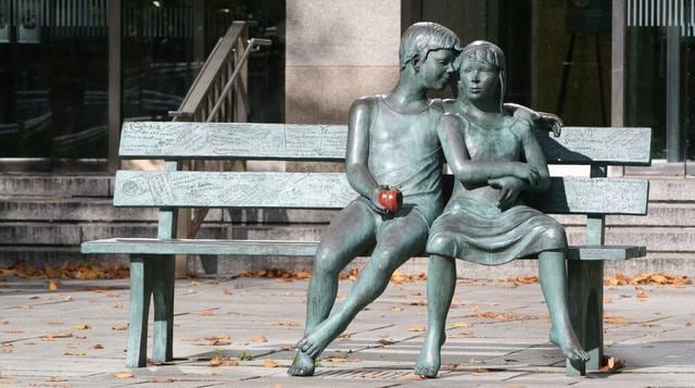 San Valentín: siete esculturas románticas alrededor del mundo - 7