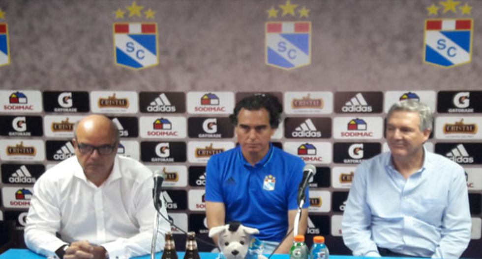 Chemo del Solar fue presentado oficialmente como técnico de Sporting Cristal | Foto: Captura
