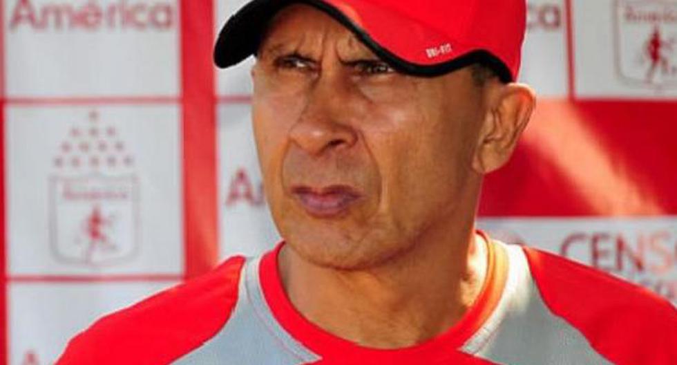 Diego Umaña no es mas entrenador de Sport Huancayo por cometer un error en la alineación. (Foto: Andina)