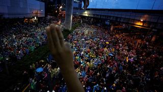 Tailandia: miles de manifestantes desafían por tercer día la prohibición de reunirse en Bangkok | FOTOS
