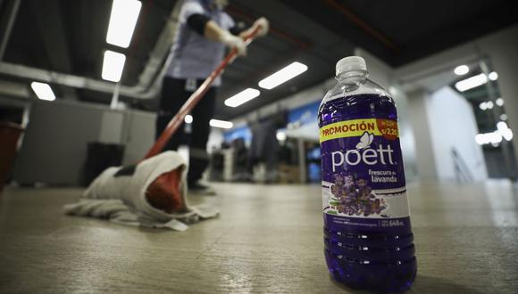 Según Indecopi, Clorox no habría adoptado, de manera inmediata, medidas para reducir los riesgos que presentaba el producto de la marca Poett. (Foto: Joel Alonzo / GEC)