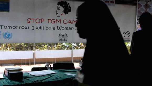 Adolescente egipcia muere durante mutilación genital