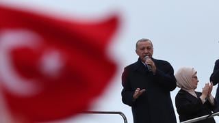 Erdogan gana la segunda vuelta y seguirá gobernando Turquía por 5 años más