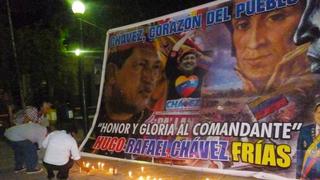 Loretanos realizaron vigilia en Iquitos en homenaje a Hugo Chávez