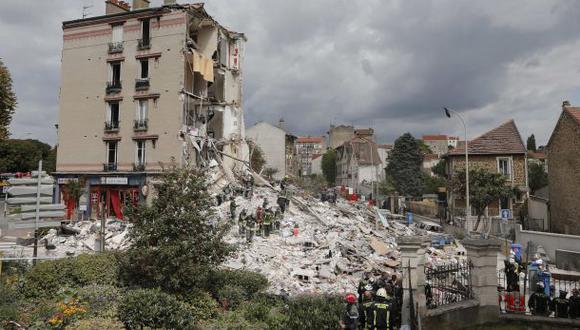 Francia: Edificio se derrumba y deja al menos tres muertos