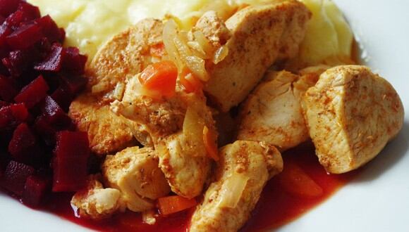 El pollo es el ingrediente principal de deliciosas y saludables recetas. (Foto referencial: Pixabay)