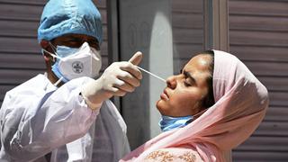 India registra el menor número de contagios de coronavirus en 2 meses