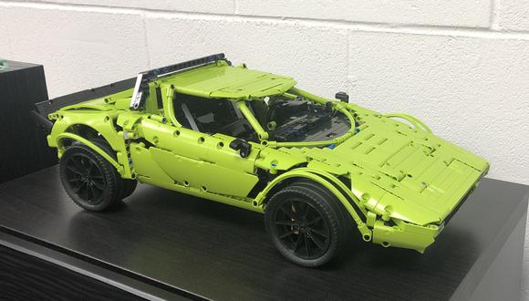 Un usuario de Twitter utilizó el kit de piezas de un Porsche 911 GT3 RS para crear una versión del deportivo italiano. (Foto: TheCarGuru).