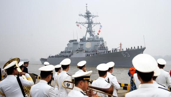 El destructor lanzamisiles "USS Stethem" de Estados Unidos navegó en el mar de China Meridional. (Foto archivo: AFP)