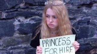 Actriz de "Game of Thrones" busca trabajo como princesa