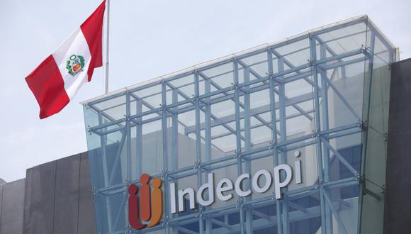 Vocales de Indecopi mencionaron que han puesto sanciones correspondientes a empresas por no colocar correctamente los octógonos. (Foto: GEC)
