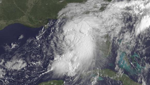 EE.UU.: Hermine se convierte en huracán y azotará Florida