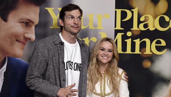 Ashton Kutcher y Reese Witherspoon, durante la promoción de la película "Tu casa o la mía".