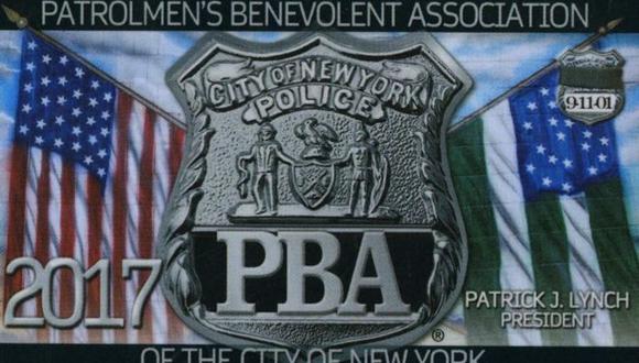La tarjeta de "librarse de la cárcel" las emiten varios gremios que agrupan a la policía de Nueva York, Estados Unidos. (Foto: NY Post)