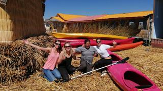 Puno: ciudadanos franceses son los primeros en visitar islas flotantes de los uros desde reactivación turística