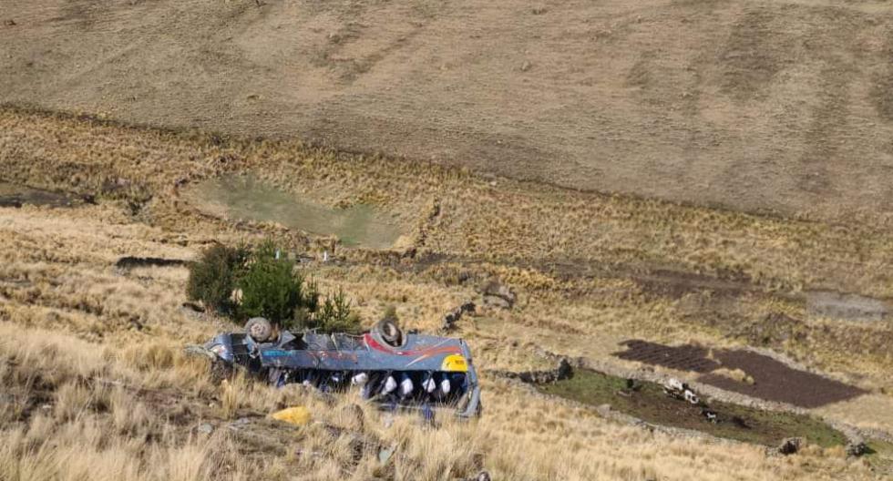 El accidente dejó al menos 7 muertos y decenas de heridos. Las víctimas fueron trasladadas a la ciudad de Cusco.
