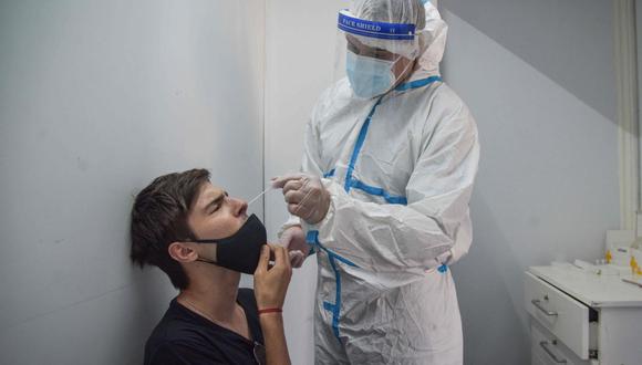 Argentina registró 131.082 nuevos contagios durante la última jornada, según las autoridades sanitarias. (Foto: Mara Sosti / AFP)
