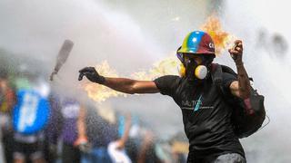Venezuela: Manifestantes queman casa de la infancia de Hugo Chávez en Barinas