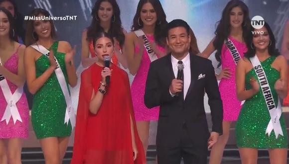 Mario Lopez y Olivia Culpo fueron los presentadores del Miss Universo 2021. (Foto: Captura TNT).