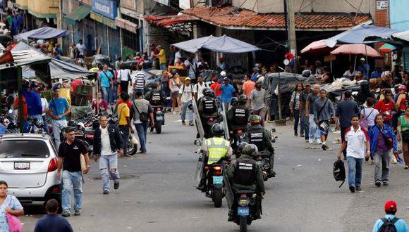 Estados Unidos advirti&oacute; de los robos a mano armada y la delincuencia callejera en Venezuela. (Foto: Reuters)