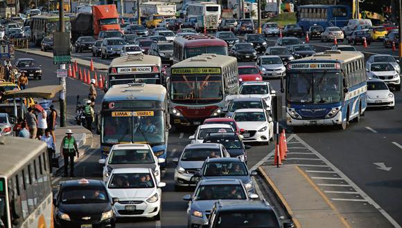 La especialista Mariana Alegre hace un diagnóstico sobre el problema que representa para los ciudadanos el caos vehicular. (Alonso Chero/El Comercio)