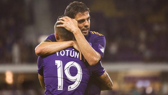 Kaká jugó con Yoshimar Yotún en el Orlando City de la MLS. (Foto: Facebook)