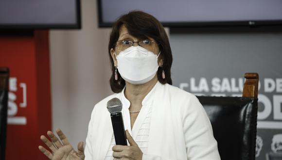 La nueva variante fue detectada por primera vez en setiembre, en el Reino Unido y tiene 22 mutaciones en el genoma del COVID-19. En la imagen, Pilar Mazzeti en conferencia de prensa.(Foto: GEC)