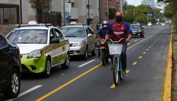 Municipalidad de Lima ha implementado una red de ciclovías en la capital para evitar contagios en los buses de transporte público. (Foto: Fernando Sangama/GEC)