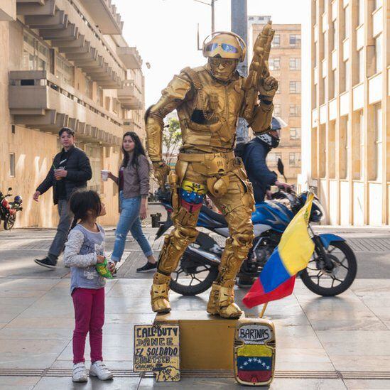 Many Venezuelan migrants find work in the informal sector, according to the IMF report.  (GETTY IMAGES).