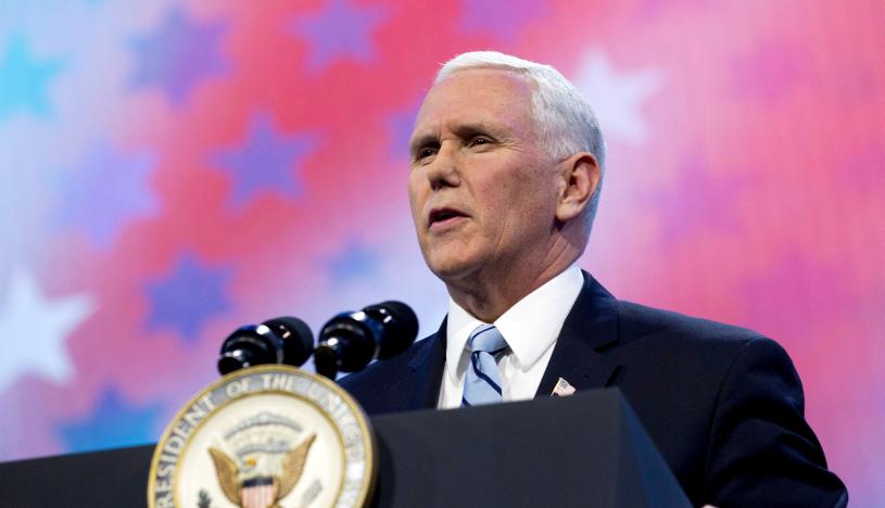 "Nicolás Maduro ha convertido la democracia en Venezuela en una dictadura y los líderes aquí reunidos lo saben", afirmó Mike Pence. (Foto: AP/Jose Luis Magana)