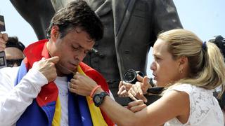 Esposa de Leopoldo López: "En Venezuela algo tiene que pasar"