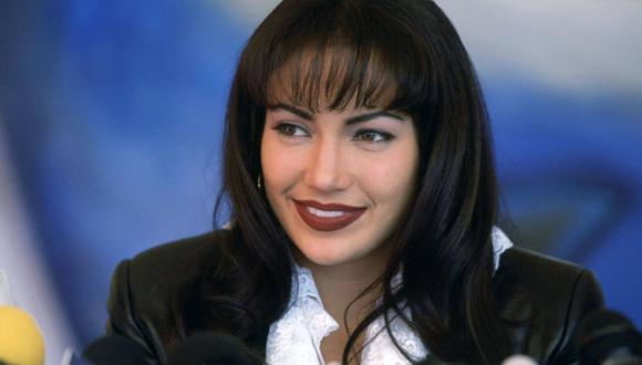 Al cumplirse 25 años de su estreno en los cines, la película "Selena", sobre la vida de la asesinada reina del tex-mex, Selena Quintanilla, se reedita con material nunca visto hasta ahora. (EFE / Warner Bros).