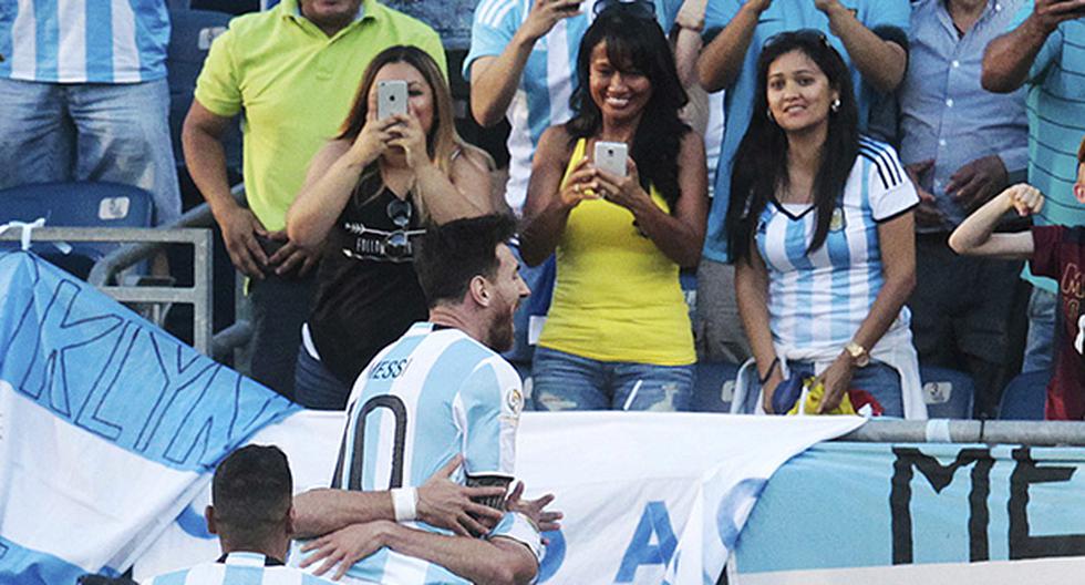 Lionel Messi hace levantar de alegría a toda su Argentina. (Foto: Getty Images)