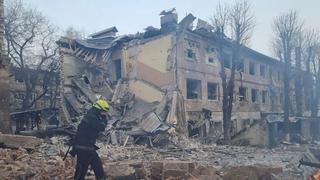 Rusia bombardea por primera vez zonas civiles en la ciudad de Dnipró, en el centro de Ucrania