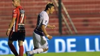 Óscar Romero y toda la astucia para marcar un golazo desde 60 metros en la Copa de la Superliga