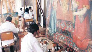 Los restauradores del pasado memorable de Cusco