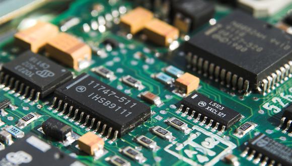 Los componentes de usan como conductores en placas de circuitos para aparatos electrónicos de última generación.