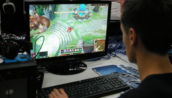 A los usuarios peruanos les gusta mucho acceder a portales de entretenimiento y juegos. (Foto: Wikimedia Commons)
