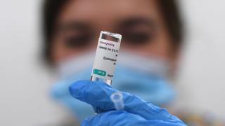 ¿Cuántas personas ya recibieron las dos dosis de la vacuna contra el coronavirus en Europa en casi tres meses?