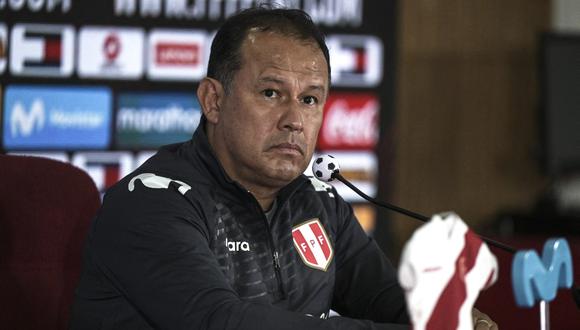 Juan Reynoso, técnico de la Selección Peruana desde agosto de 2022 (Foto: AFP).