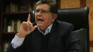 García: "Presencia de Omonte le hace mucho daño al Gobierno"