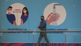 Chile registra récord de 2.222 casos diarios de coronavirus, la mayor cifra desde julio 