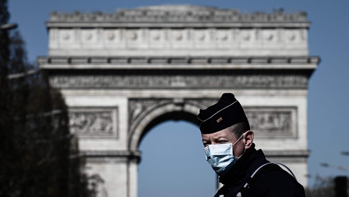 Francia registra 19.856 contagios por coronavirus, de los cuales 2.082 están en cuidados intensivos. (AFP / PHILIPPE LOPEZ).