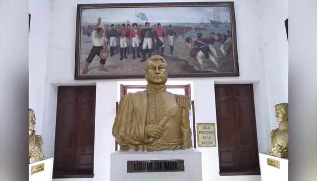 El busto del Libertador tiene un lugar privilegiado en el Instituto Sanmartiniano del Perú. (Foto: Kenyi Coba)