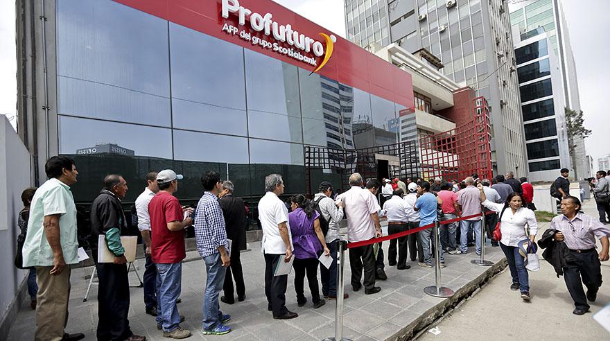 La semana en fotos: Maratón, AFPs, inseguridad ciudadana y más - 8