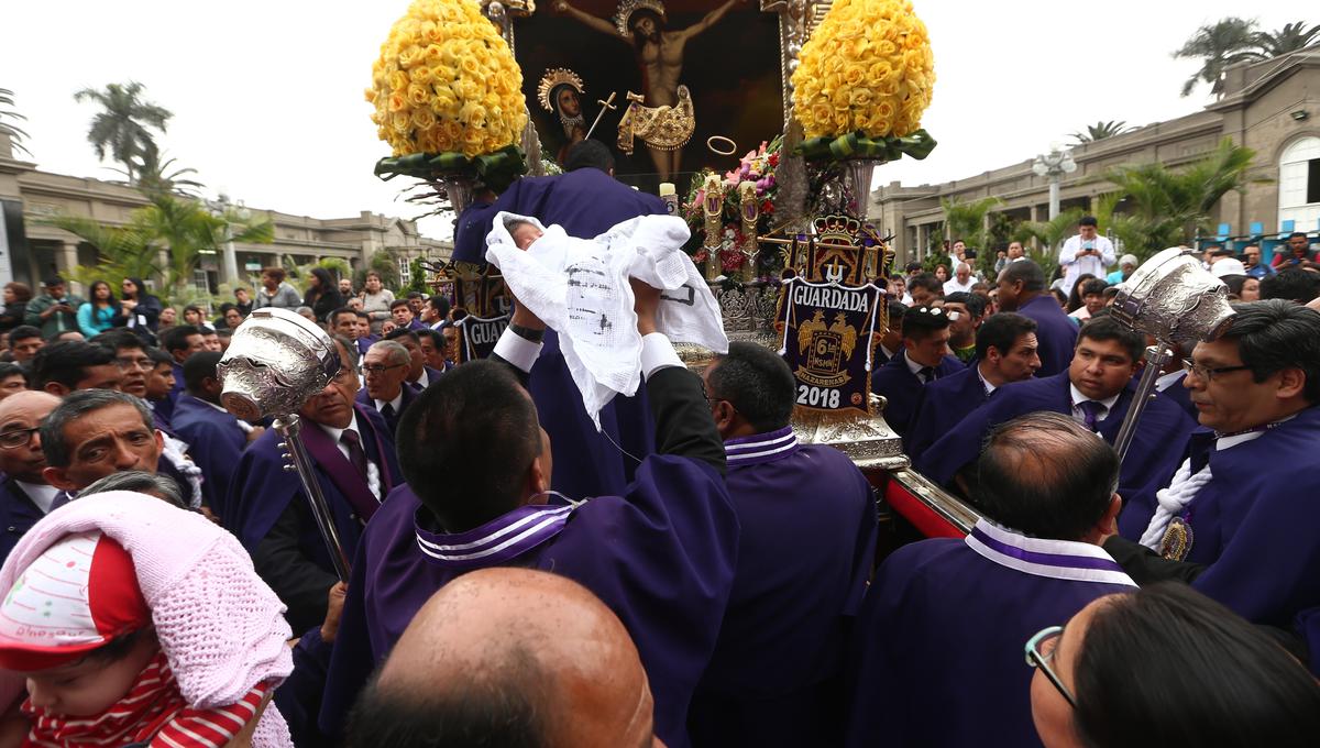 Señor de los Milagros: desplegará 1.600 serenos durante recorridos de octubre y noviembre Municipalidad de Lima activó plan de seguridad para las procesiones del Señor de los Milagros. (GEC)